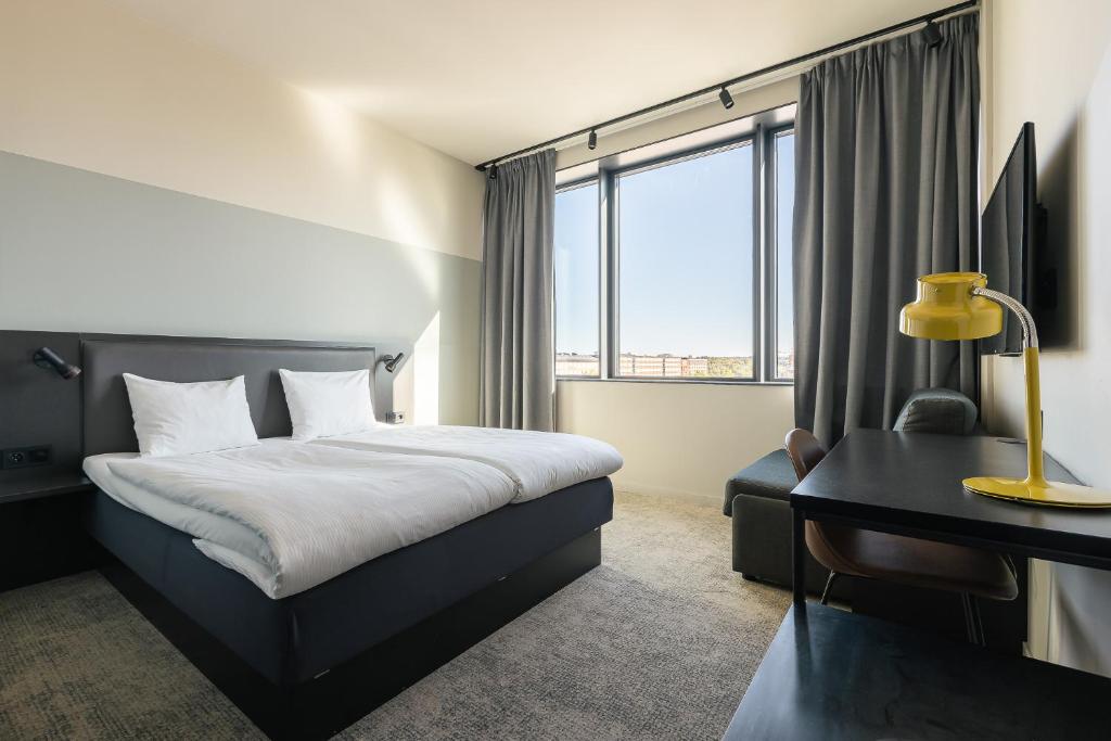 Postel nebo postele na pokoji v ubytování Comfort Hotel Västerås