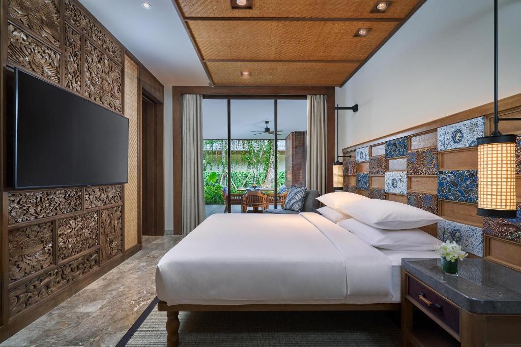 TV a/nebo společenská místnost v ubytování Andaz Bali, By Hyatt