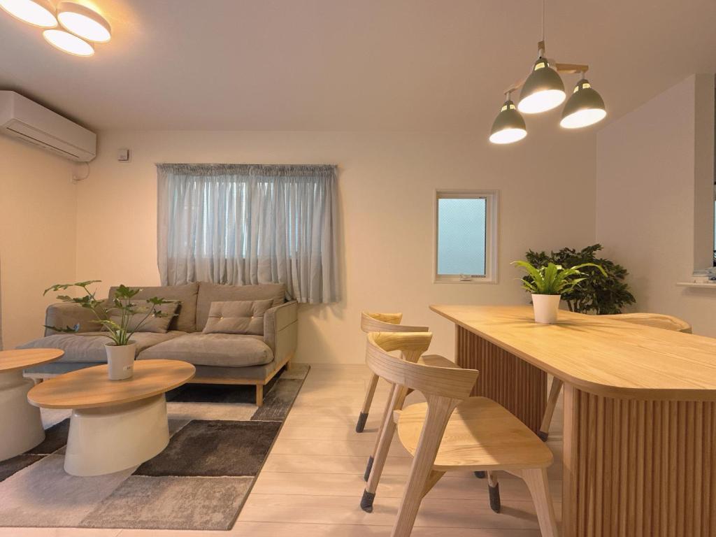 Posezení v ubytování Sanmi 天下茶屋1号馆