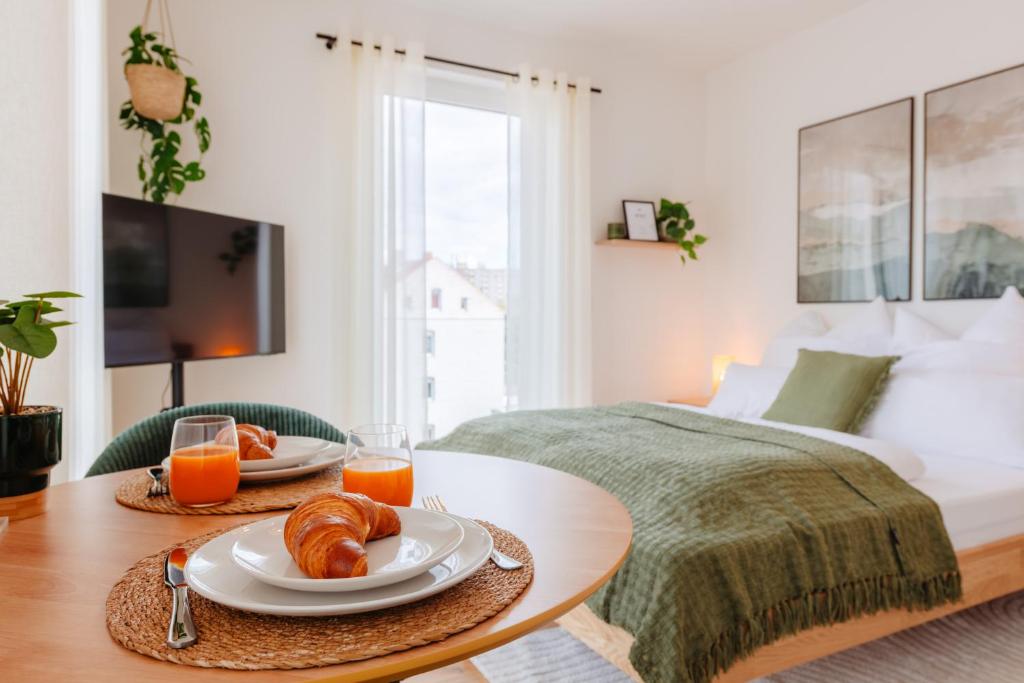hestlehomes - Stadtvilla Leine - PARKING, ZENTRAL & ÖPNV NAH - Apartamento Estudio Con Una Cama Doble