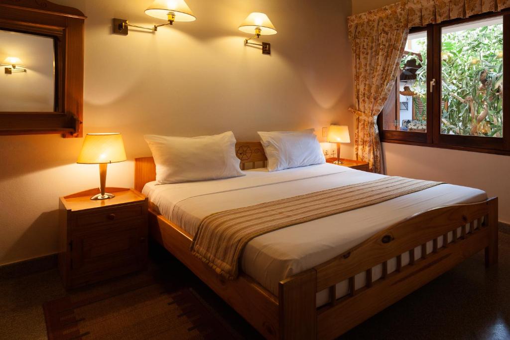 Postel nebo postele na pokoji v ubytování Hotel Westfalenhaus