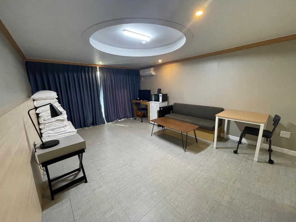 Posezení v ubytování Sokcho Good Morning Hotel and Resort