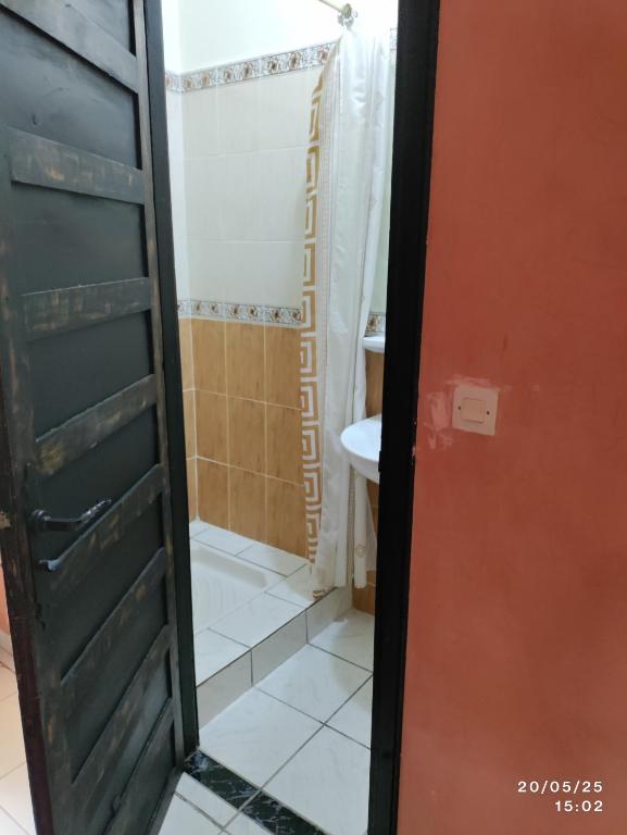 Koupelna v ubytování made in Berbere, by maison Noé , résidence Al quaria asiyahia ab 40