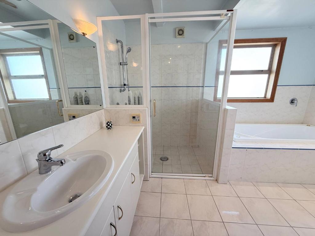 Northlight Haven – Seaview Escape in Mission Bay - Resim 29