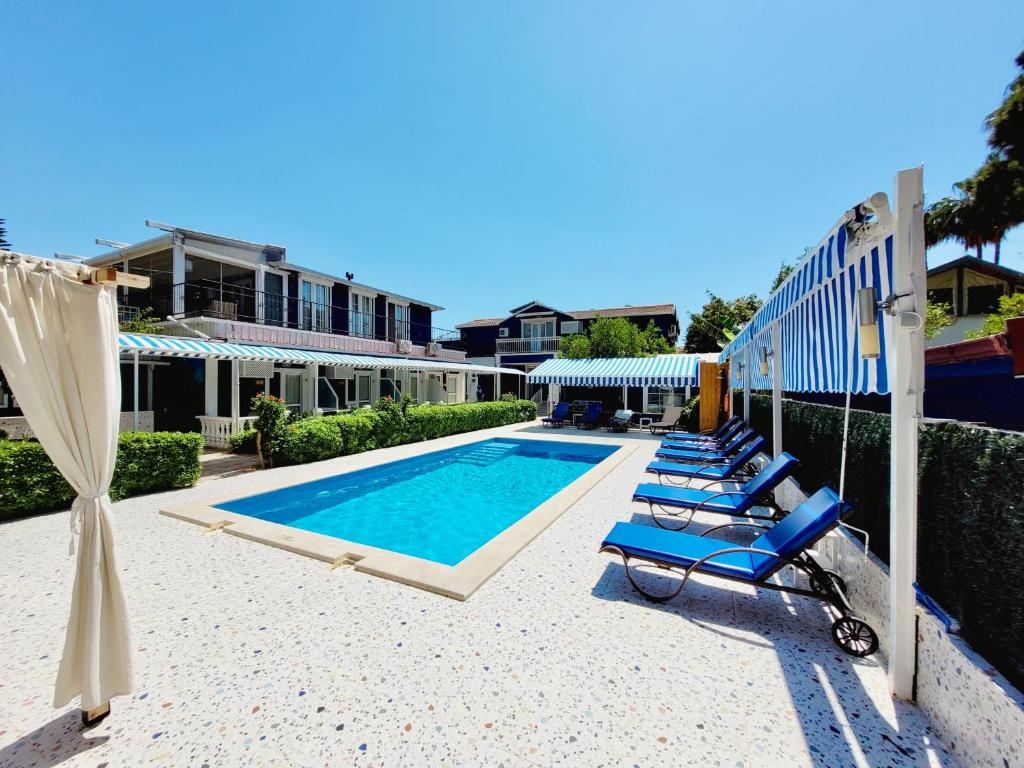 Bazén v ubytování Berg Hotel nebo v jeho okolí