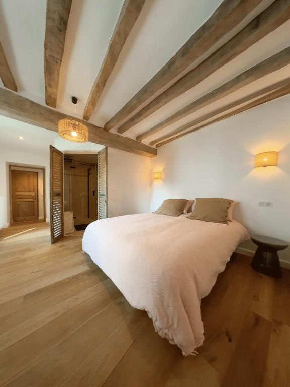 Aux Petits Bourgeons - Double Room With Private Bathroom