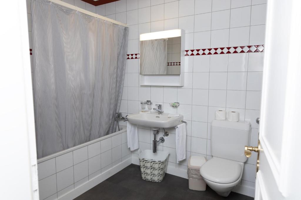 Koupelna v ubytování Gasthof Zur Traube