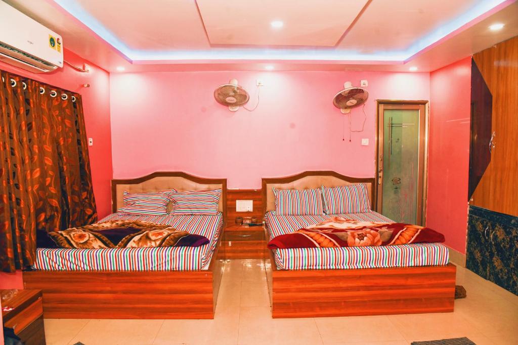 Posezení v ubytování Roxy Hotel - Near New Digha Beach