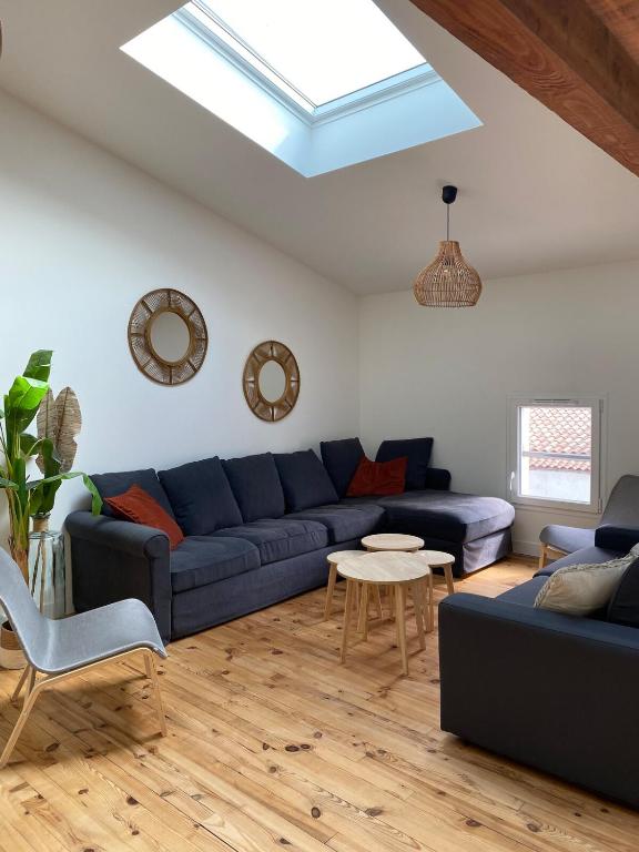 Posezení v ubytování Equipped & air-conditioned loft - Le relais de Crussol