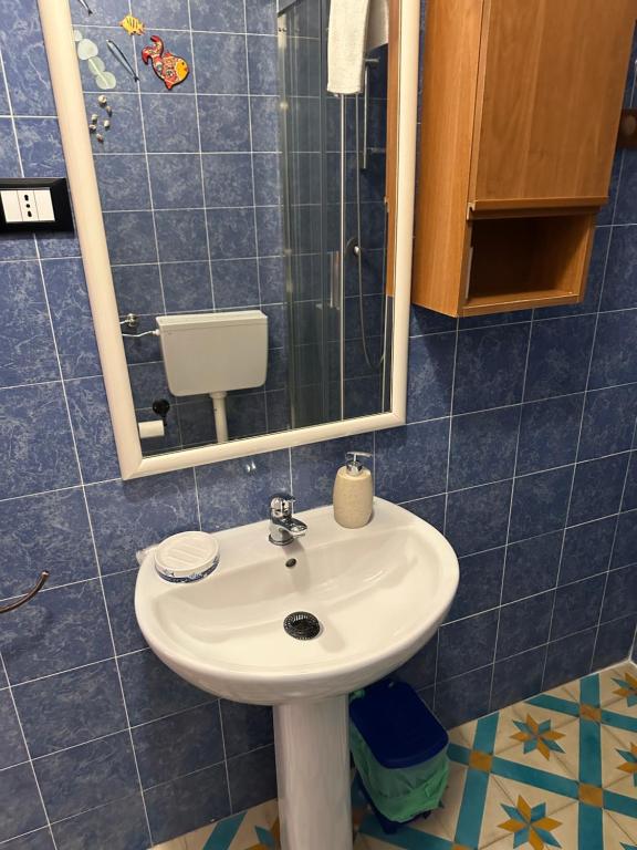 Koupelna v ubytování Affittacamere l'Acciuga
