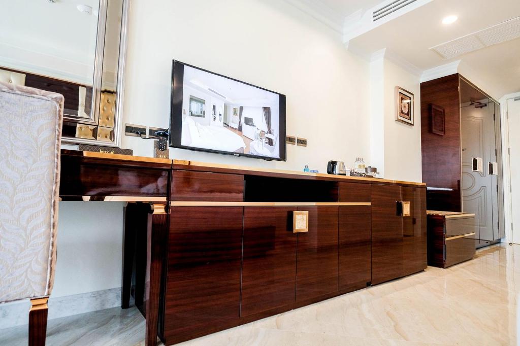 LK Grand Empire - Resim 3