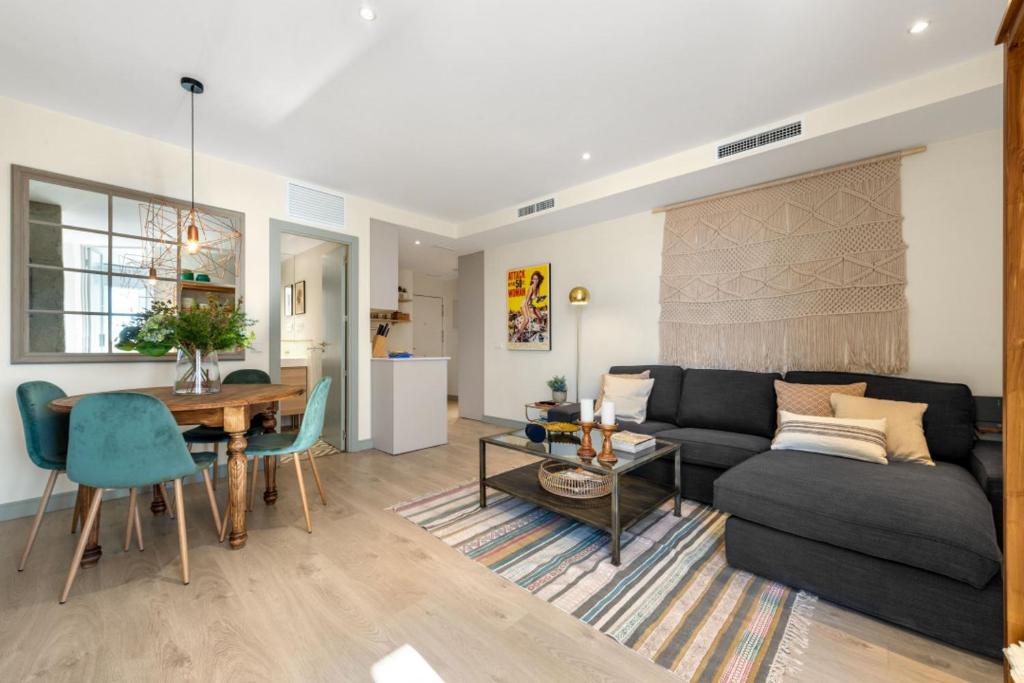 Bright W Terrace -2 bedrooms 2 bathrooms-Chamberi