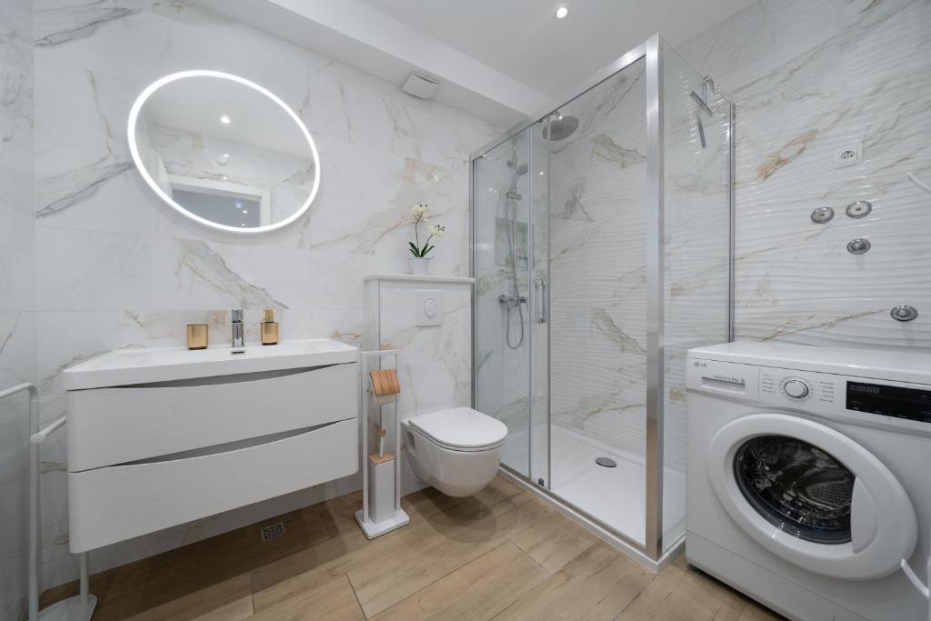 Koupelna v ubytování Apartmani Marivo