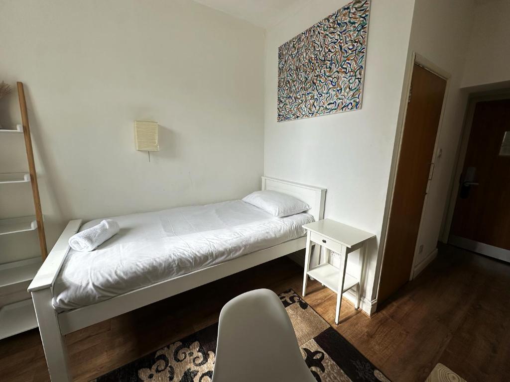 
Standard Single Room
