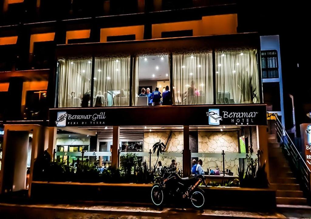 Jízda na kole v ubytování Beramar Hotel nebo okolí