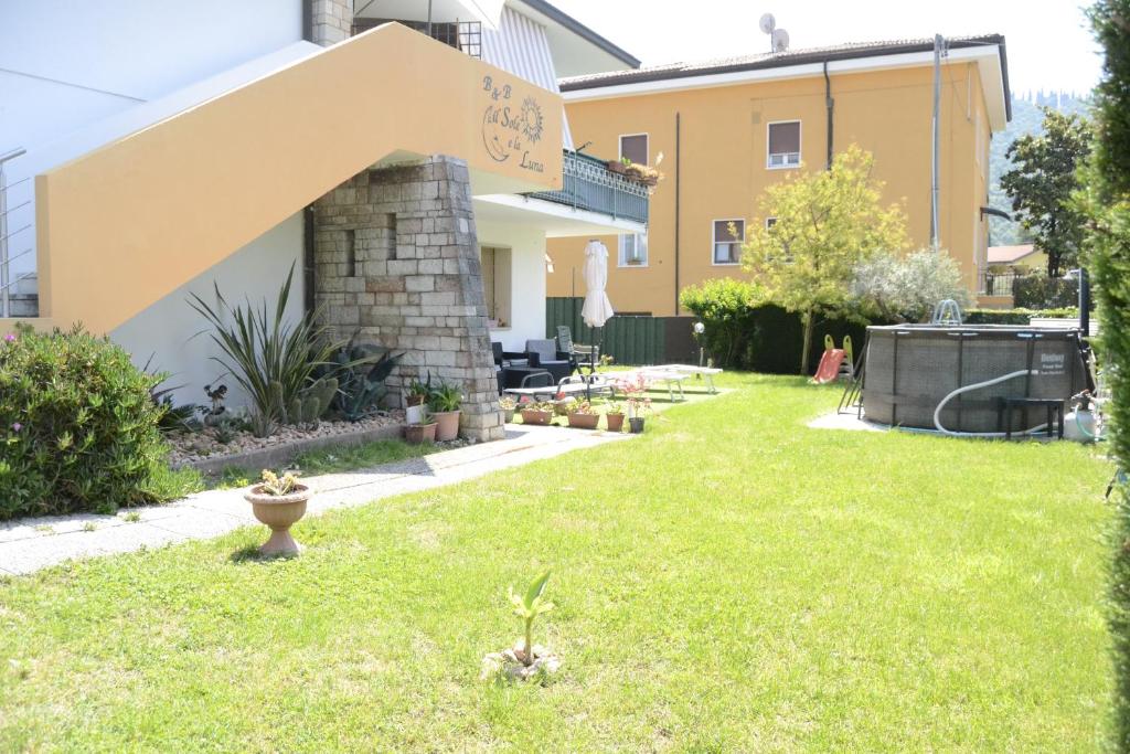 Zahrada ubytování Il Sole e la Luna B&B in Garda