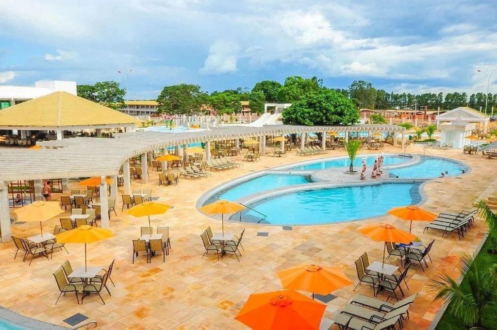 Bazén v ubytování Apartamentos Lacqua diRoma I - II - III - IV - V nebo v jeho okolí