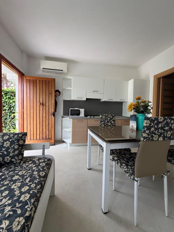 Kuchyň nebo kuchyňský kout v ubytování Aviotel Residence