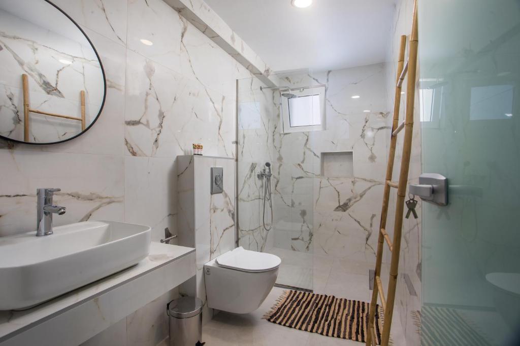 Mando Living -Faliraki - 14