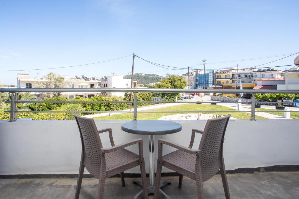 Mando Living -Faliraki - 8