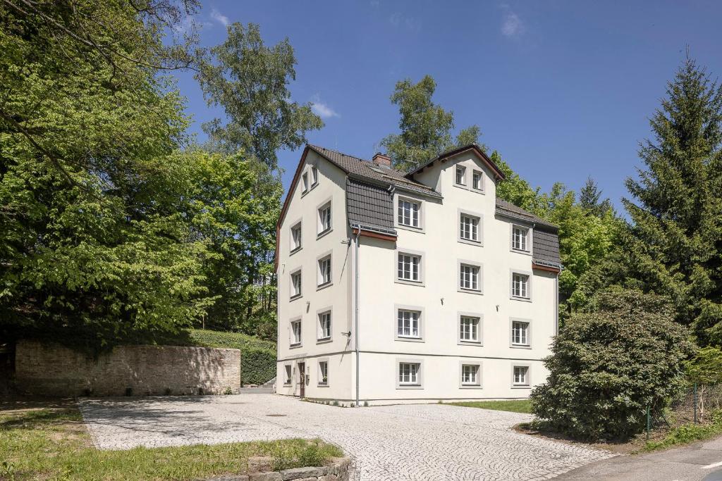 Pytloun Apartments Zelený Háj - Resim 4