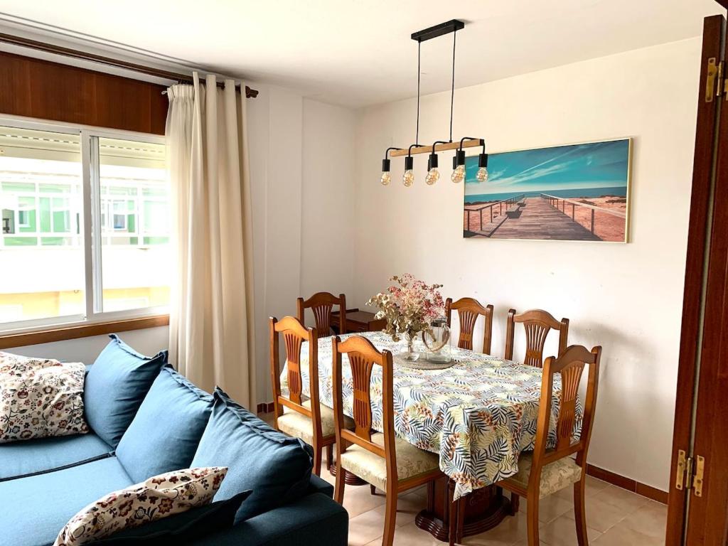Χώρος καθιστικού στο Apartamento Playa de Foz