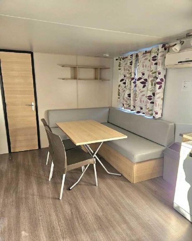 Camping de Charlieu - Casa Mobile 4