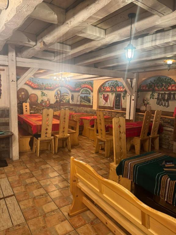 Restaurace v ubytování Комлекс Кристо
