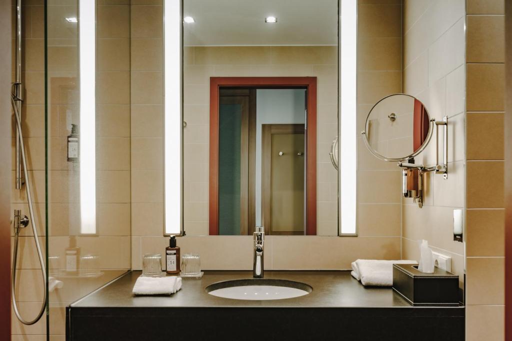 AMERON Köln Hotel Regent - Resim 34