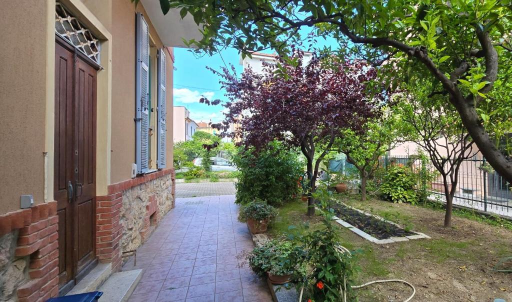 Zahrada ubytování Lanfranco & Anna house