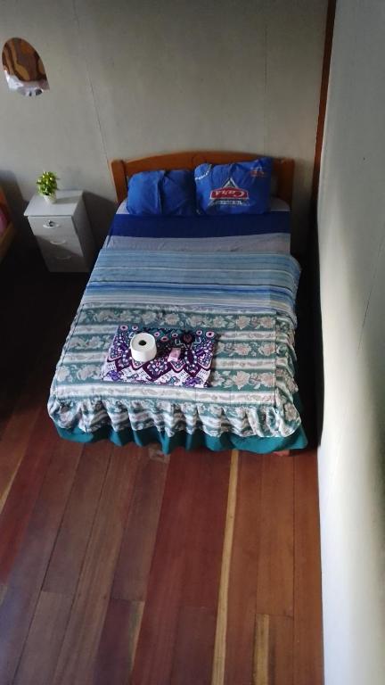 Postel nebo postele na pokoji v ubytování Refugio Chabelita Hostel