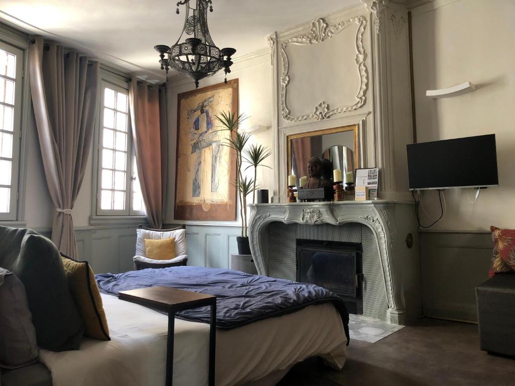 La Demeure du Lac de Fugeres - 8