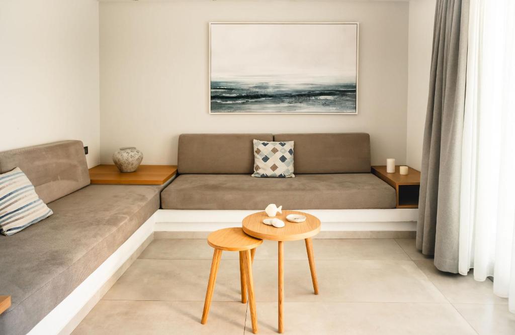 Batis Aero Beachfront Wellbeing Hotel - 17