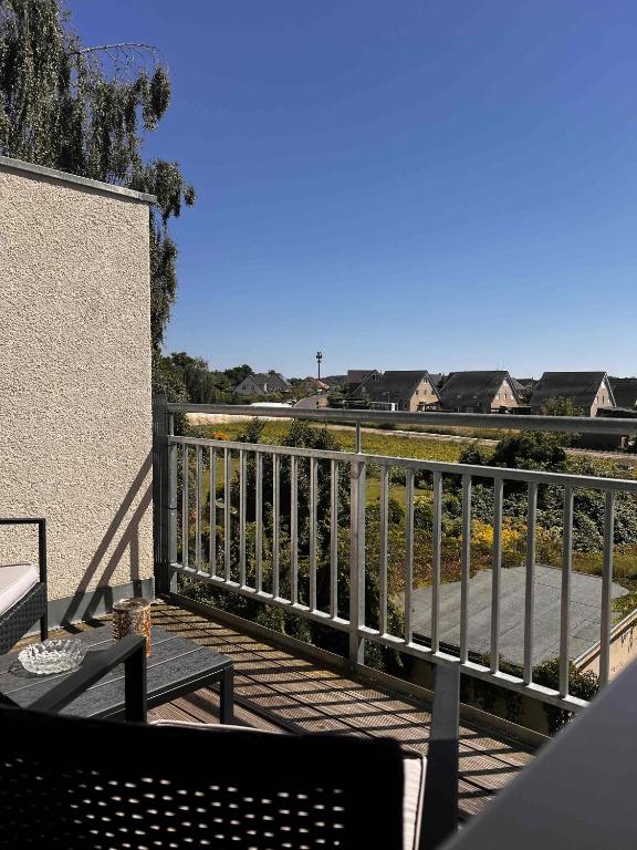 Balkón nebo terasa v ubytování Stilvolle Ferien-Geschäftswohnung Brandenburger Seenlandschaft