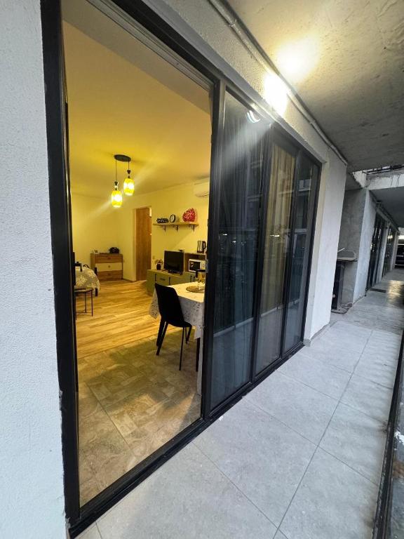 لابی و فضای عمومی Apartment Gorgasali - تصویر ۵