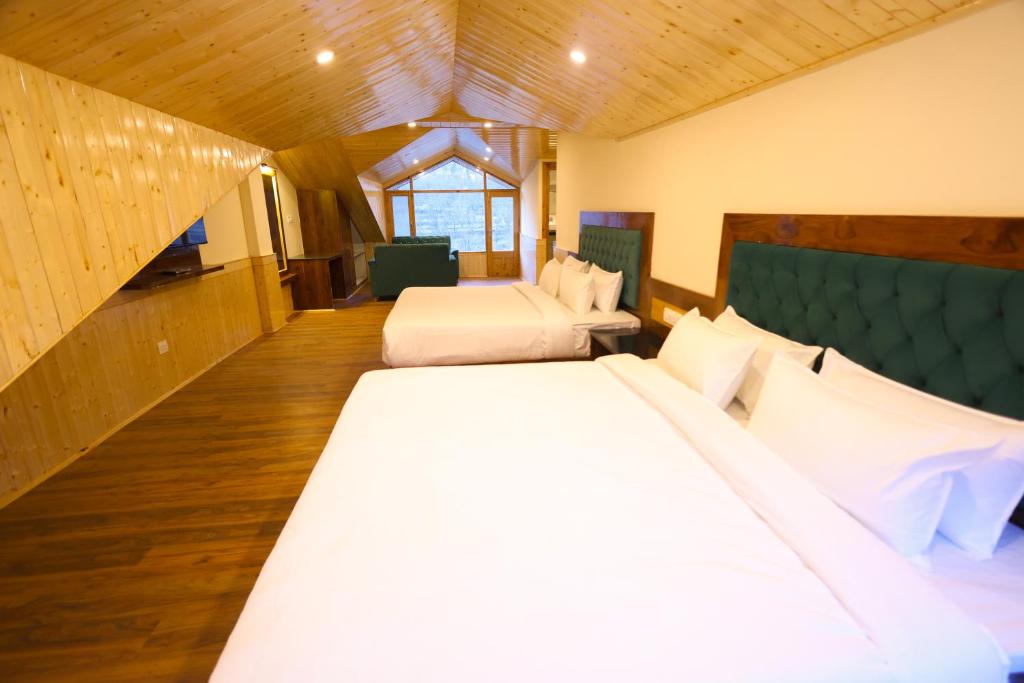 Postel nebo postele na pokoji v ubytování Velvet loft by hidden heaven
