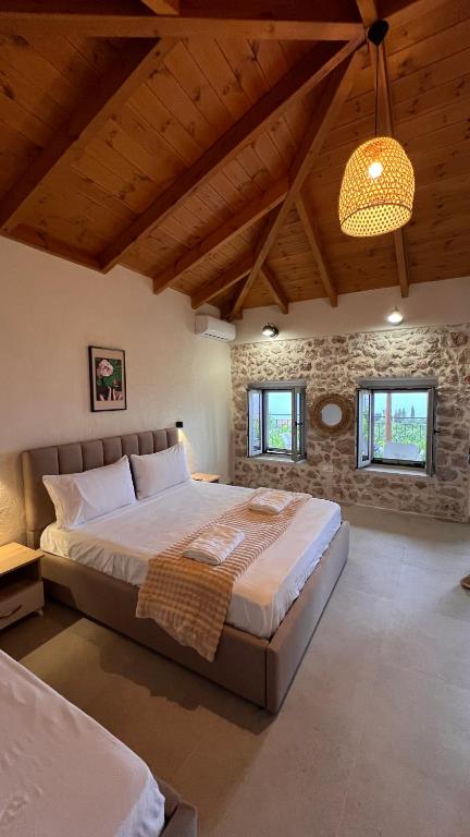 Laboda Rooms