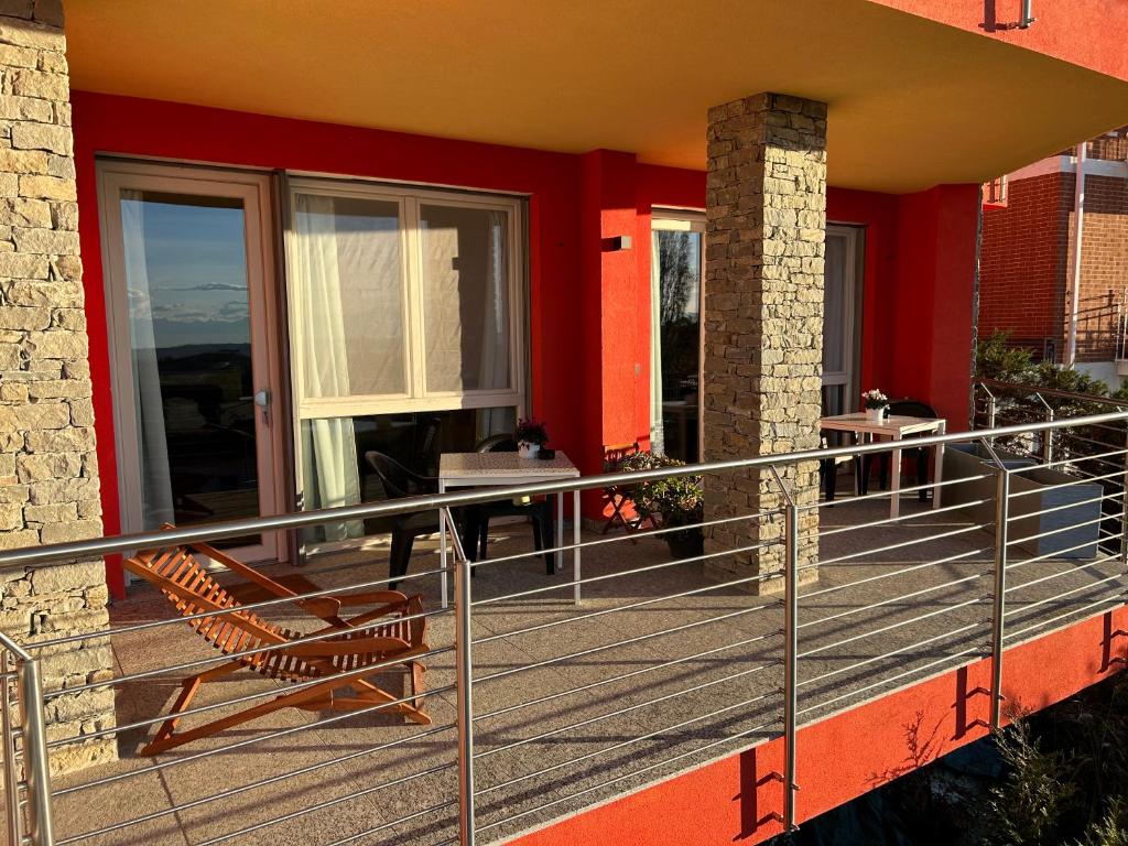 Balkón nebo terasa v ubytování B&B La fontana nelle Langhe