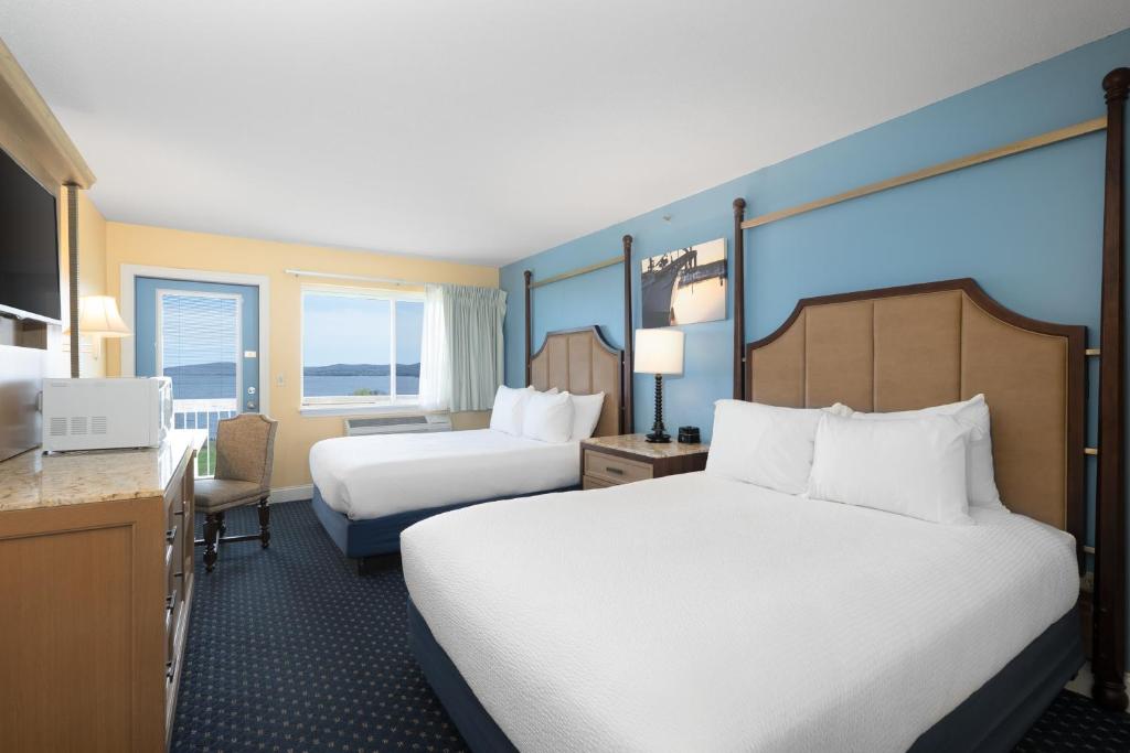 Fireside Inn, Ocean's Edge - 