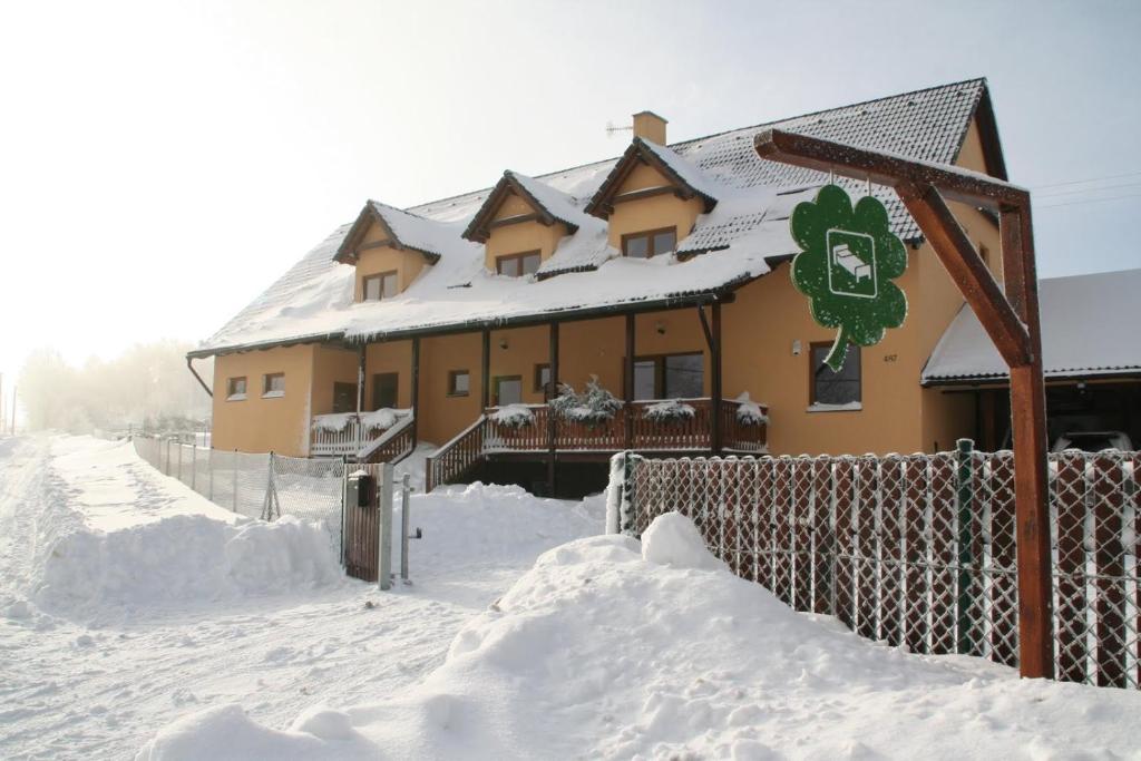 Pension Čtyřlístek v zimě