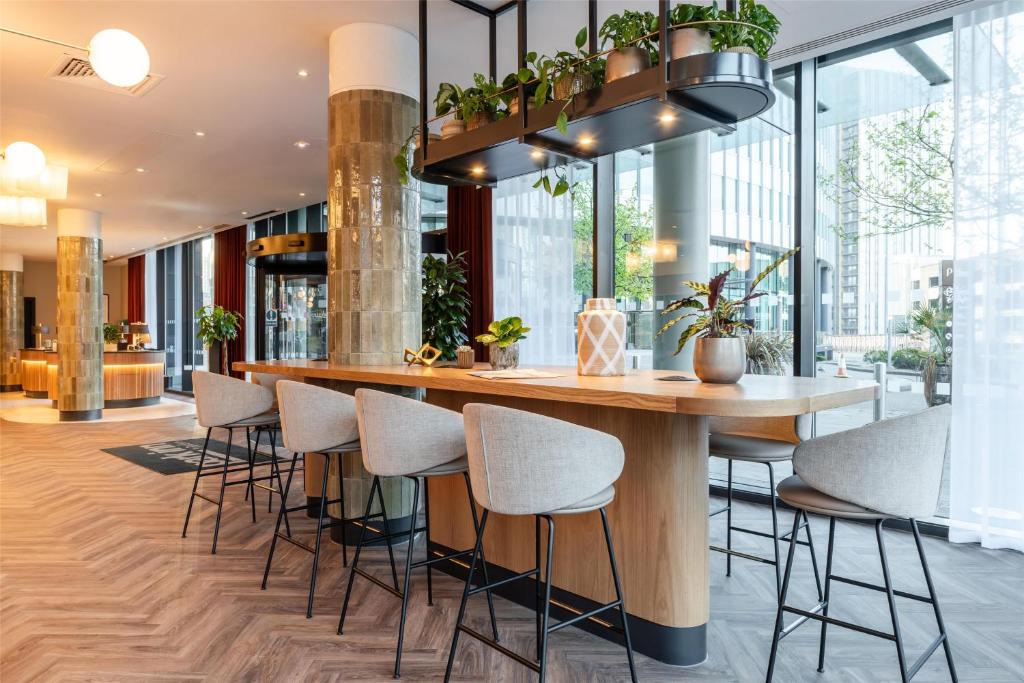 Radisson Hotel Manchester City Centre, A Verified Net Zero Hotel - Resim 6
