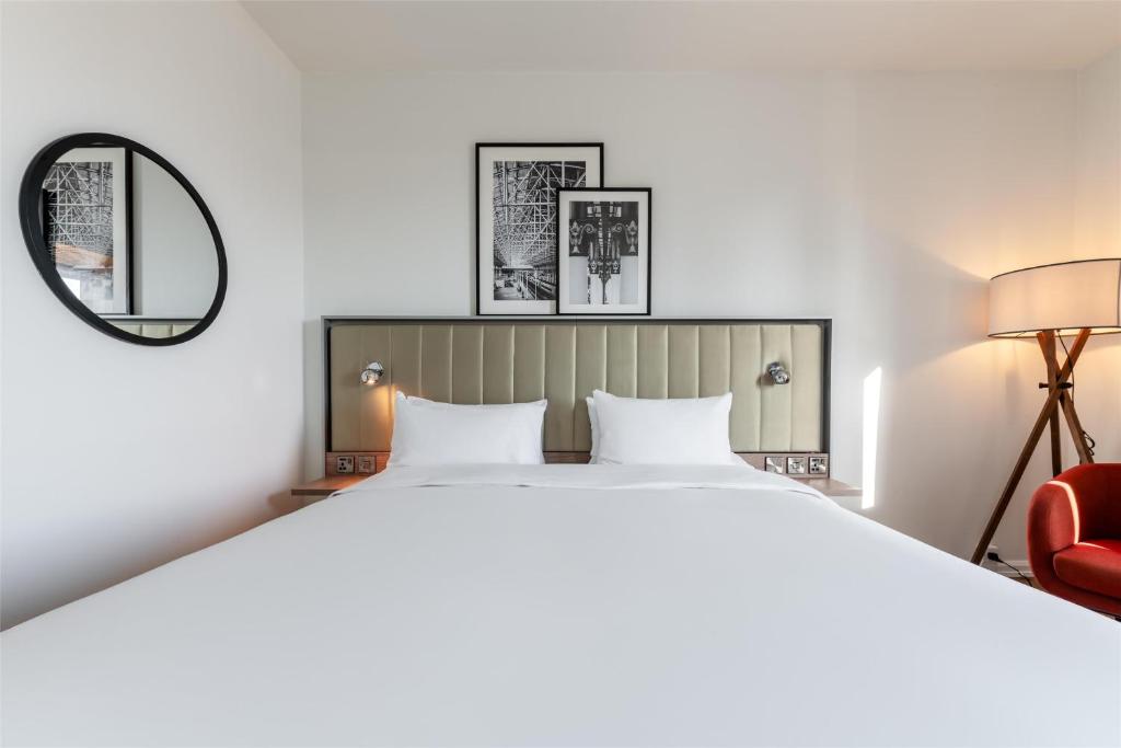 Radisson Hotel Manchester City Centre, A Verified Net Zero Hotel - Resim 13