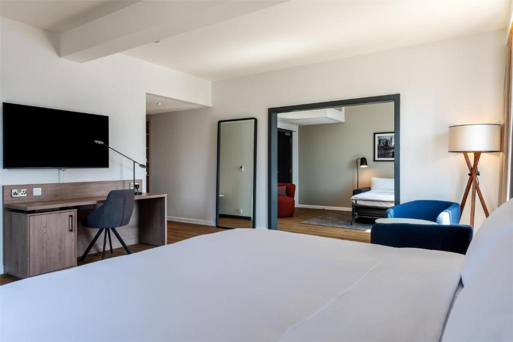 Radisson Hotel Manchester City Centre, A Verified Net Zero Hotel - Resim 38