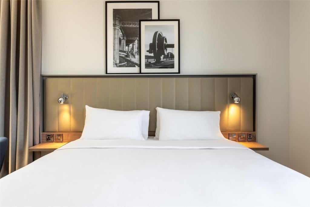 Radisson Hotel Manchester City Centre, A Verified Net Zero Hotel - Resim 39