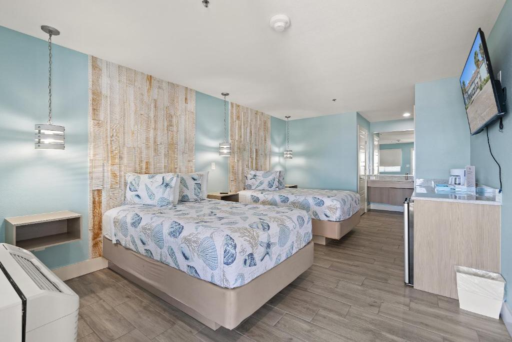 Bluff's Landing Lodge - Standard Double Room