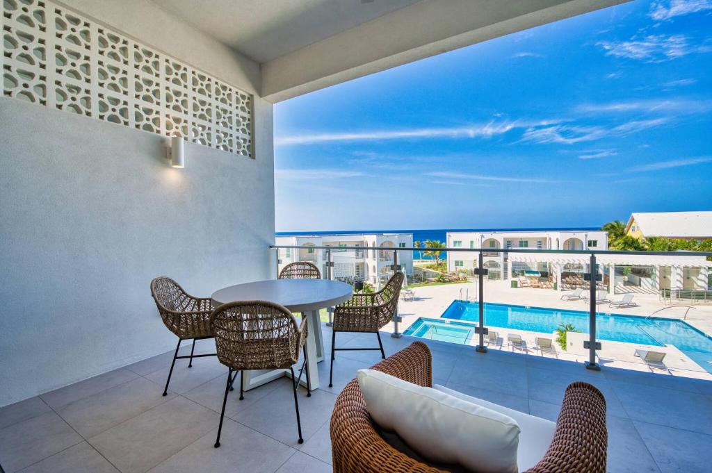 Πισίνα στο ή κοντά στο Sunset Point - Elegance Redefined