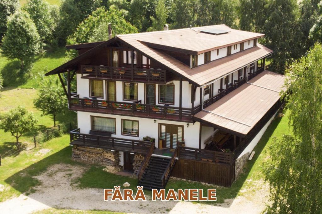 Clădirea în care este situat/ăpensiunea