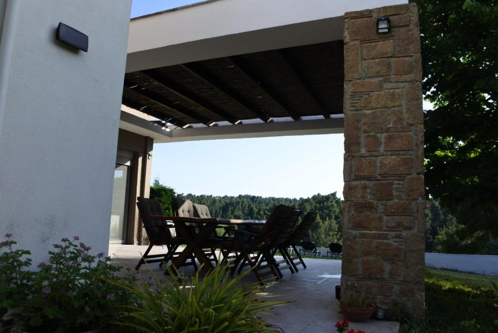Balkón nebo terasa v ubytování Villa Aggelos
