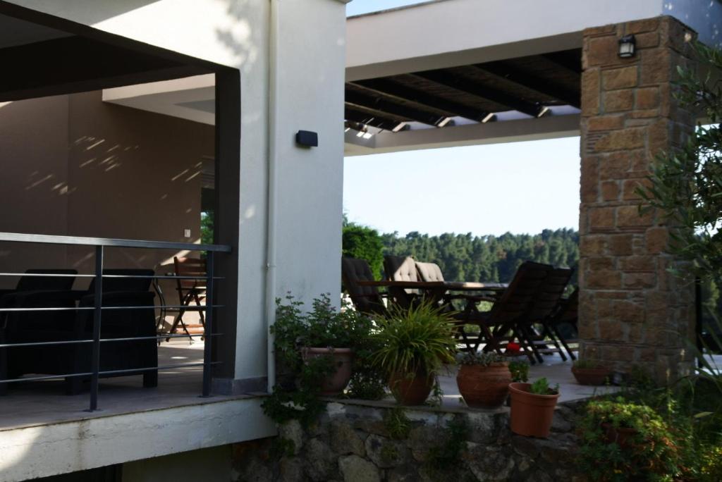 Balkón nebo terasa v ubytování Villa Aggelos