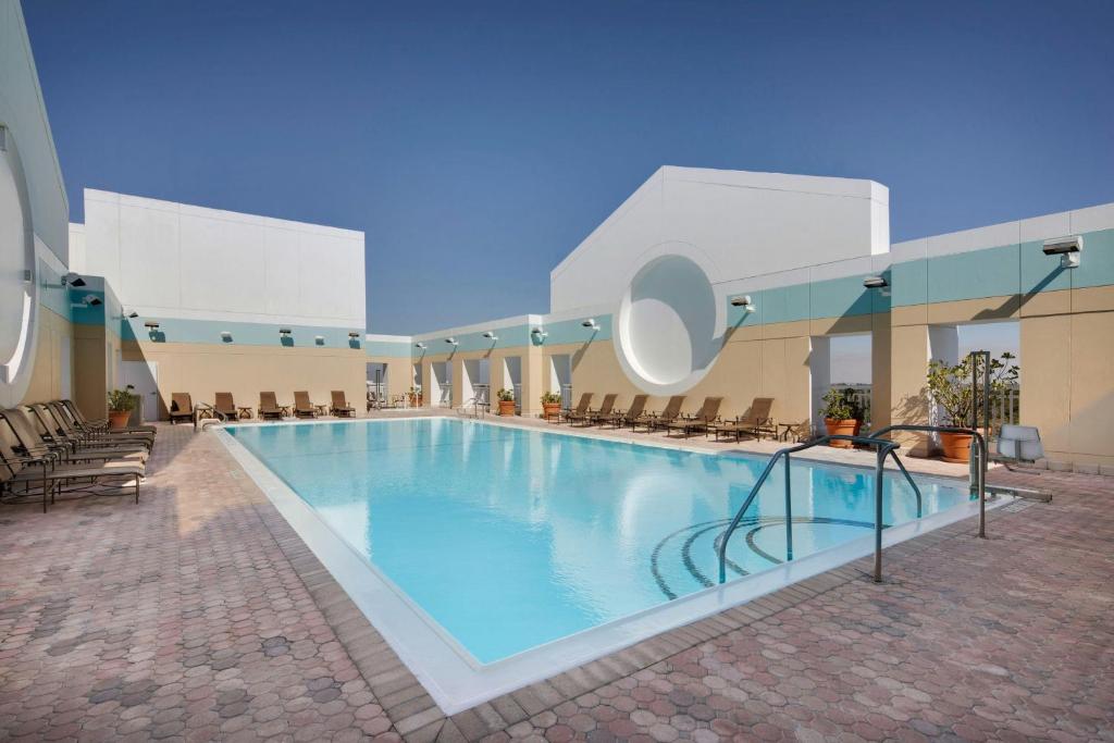 Bazén v ubytování Sheraton Suites Fort Lauderdale West nebo v jeho okolí